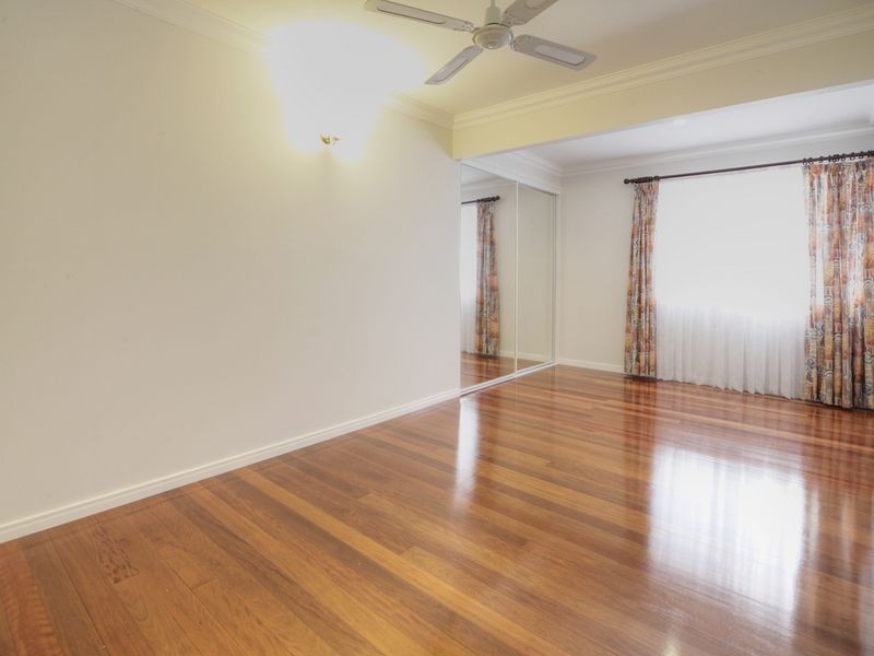 103 Wadley Street, Macgregor QLD 4109