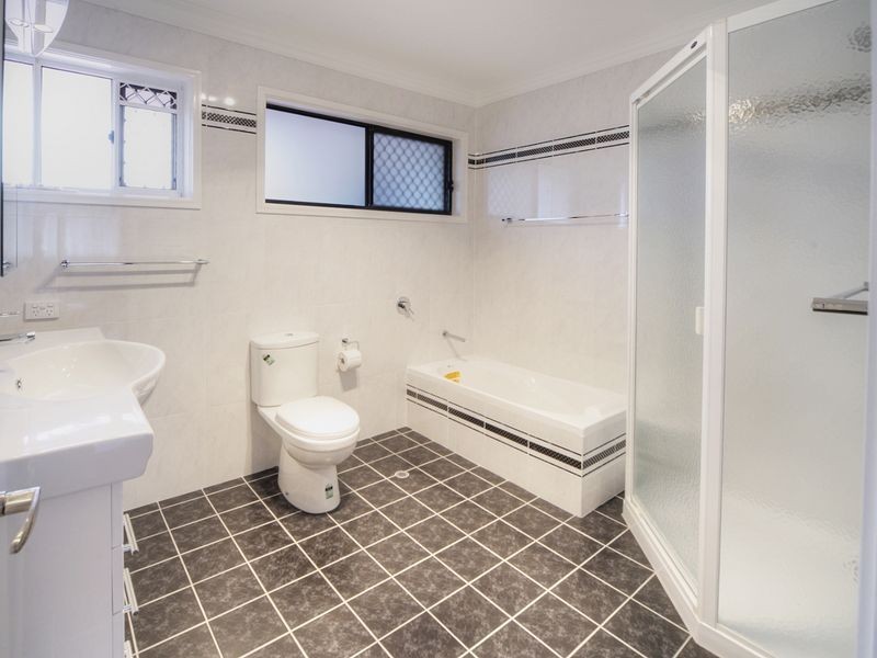 103 Wadley Street, Macgregor QLD 4109