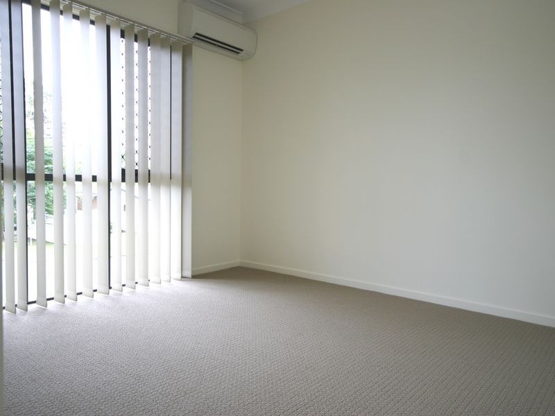 2/7 Selsey Street, Runcorn QLD 4113