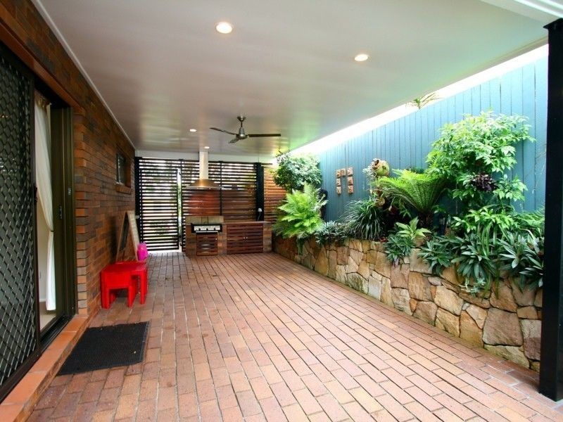 26 Orpheus Street, Robertson QLD 4109