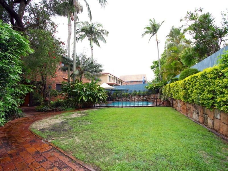 26 Orpheus Street, Robertson QLD 4109