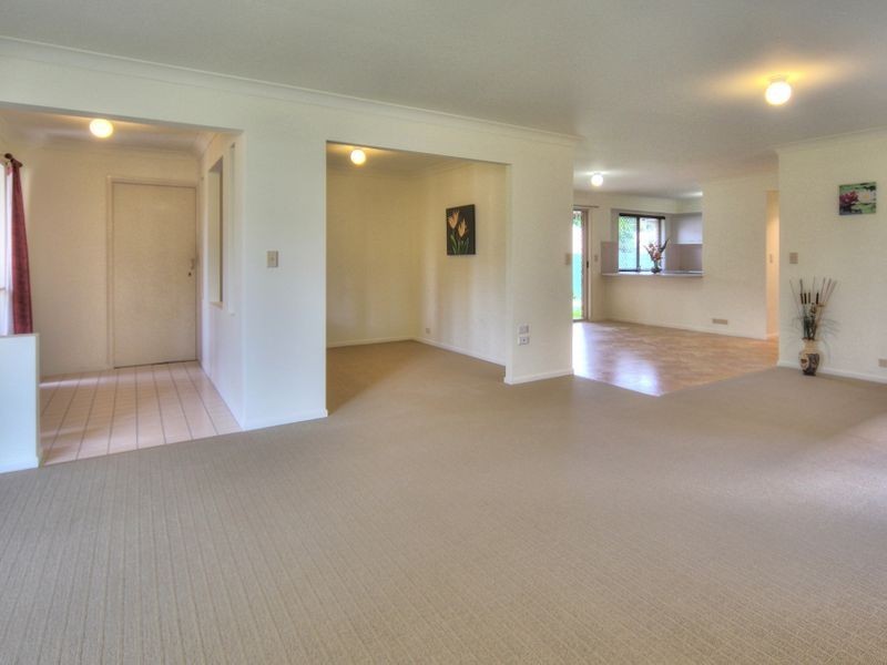 17 Savanna Place, Eight Mile Plains QLD 4113