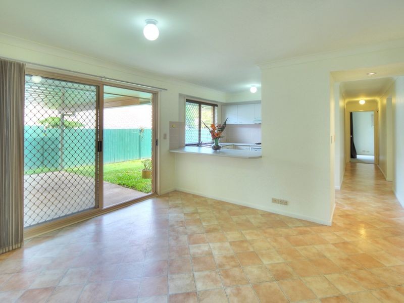 17 Savanna Place, Eight Mile Plains QLD 4113