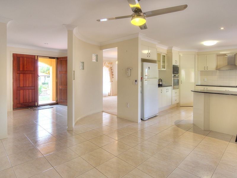 30 Crestwood Street, Kuraby QLD 4112