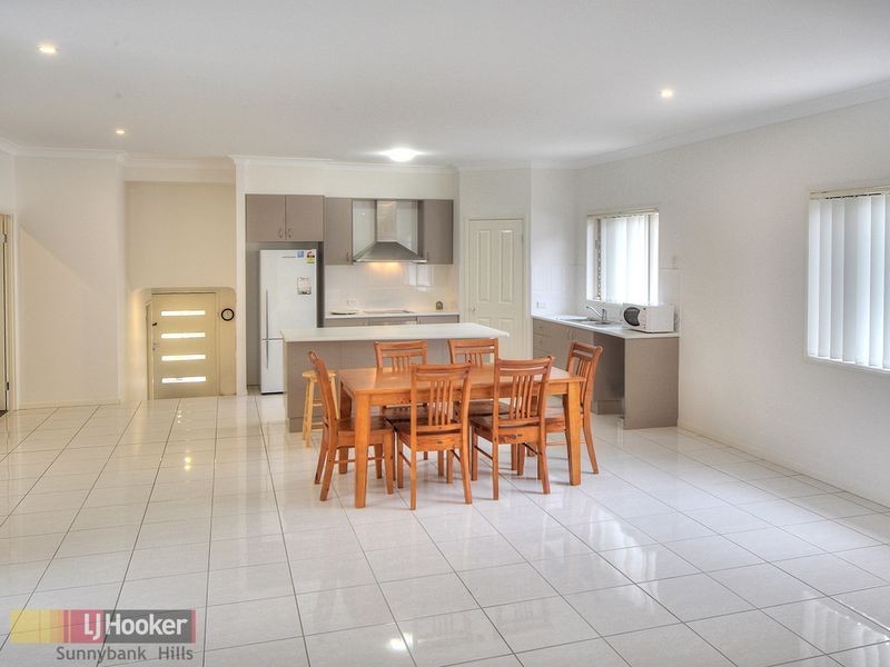 16 Elsie Close, Kuraby QLD 4112