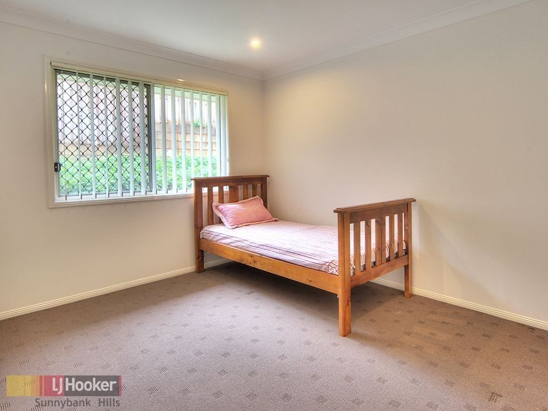 16 Elsie Close, Kuraby QLD 4112