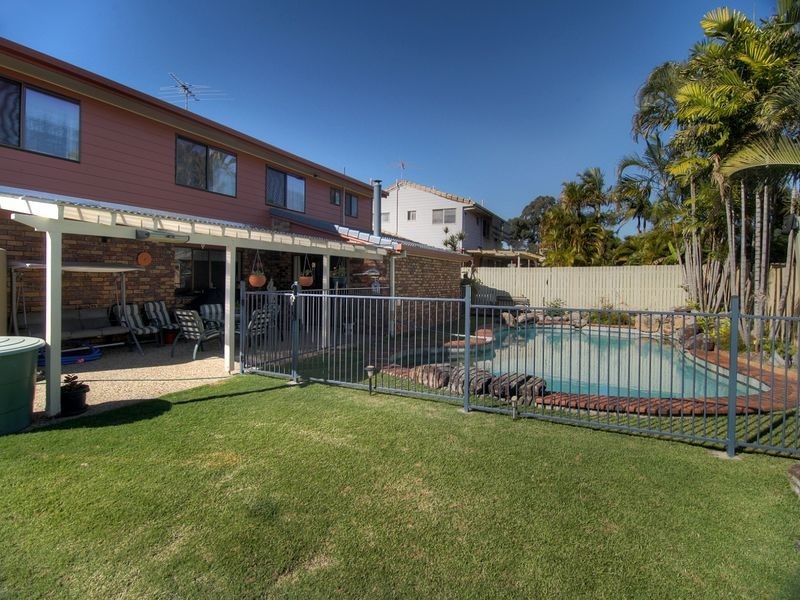 11 Chateau Street, Calamvale QLD 4116