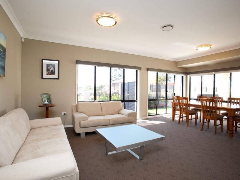 2 Dominion St, Eight Mile Plains QLD 4113