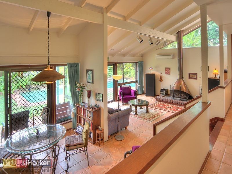 17 Orpheus Street, Robertson QLD 4109