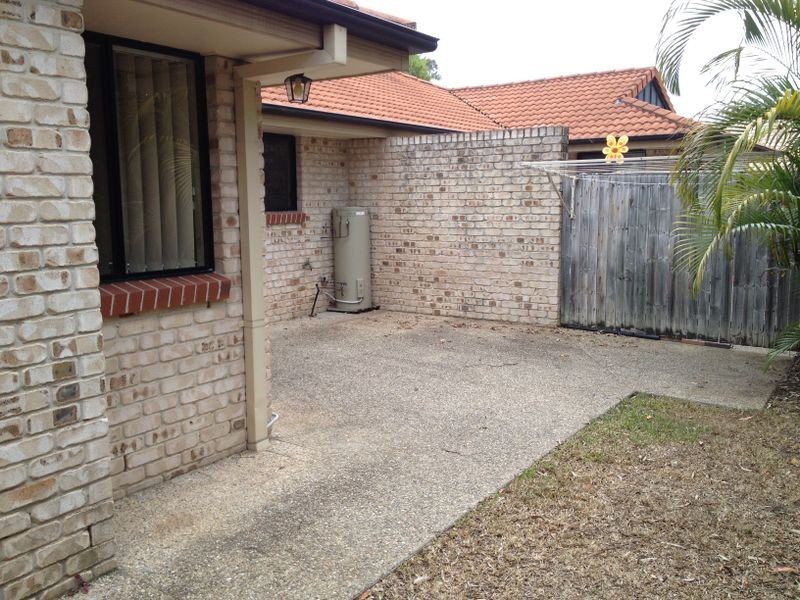 12/8 Honeysuckle Way, Calamvale QLD 4116