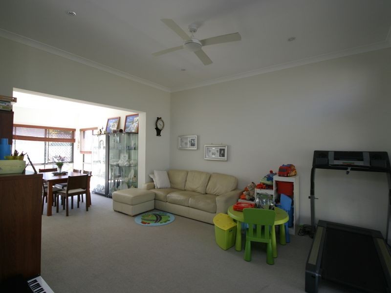 20 Preston Court, Calamvale QLD 4116