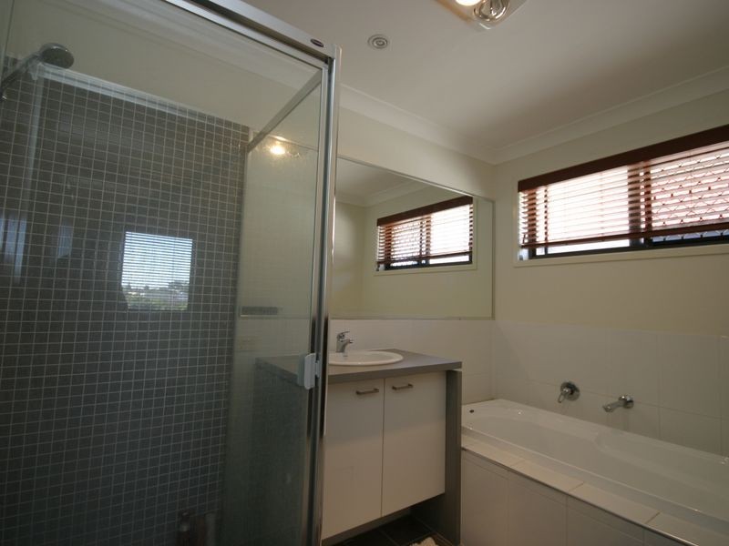 20 Preston Court, Calamvale QLD 4116