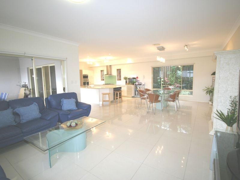 26 Collett Street, Eight Mile Plains QLD 4113