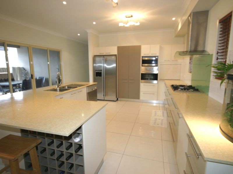 26 Collett Street, Eight Mile Plains QLD 4113