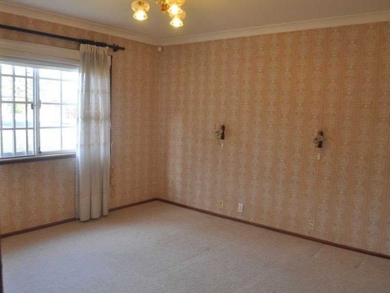 12 Cosmic Street, Robertson QLD 4109