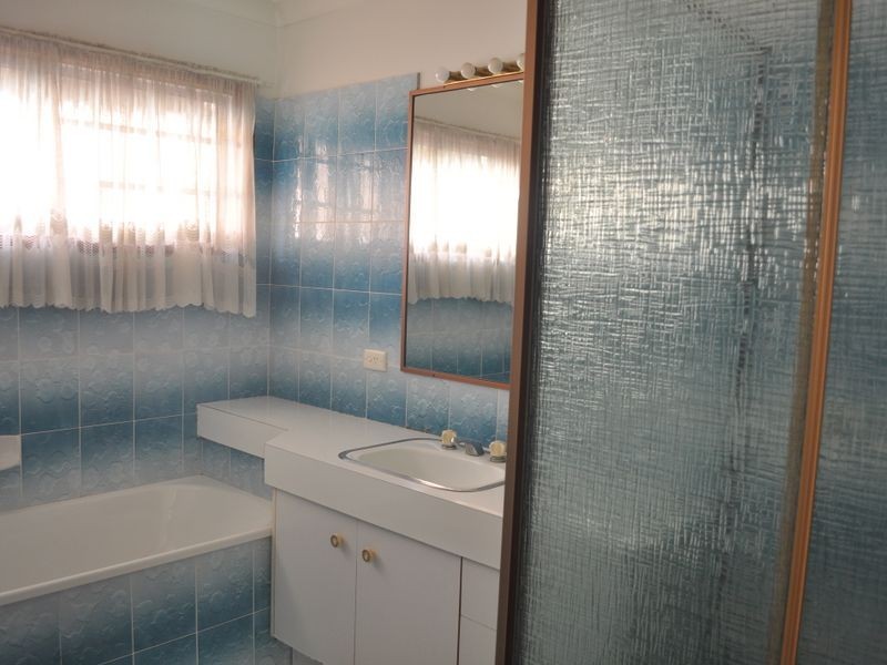 12 Cosmic Street, Robertson QLD 4109