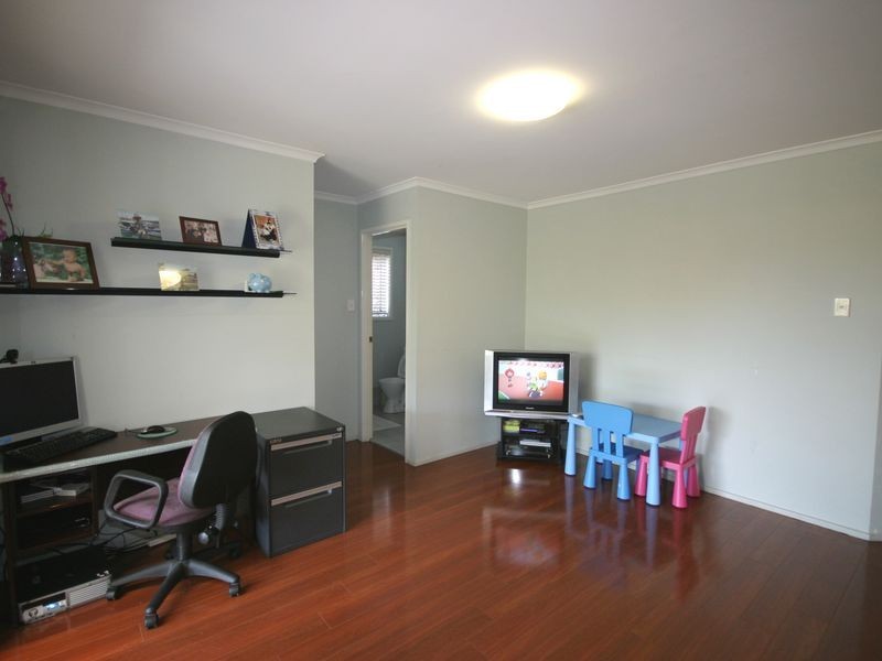26 Carnation Crescent,, Calamvale QLD 4116