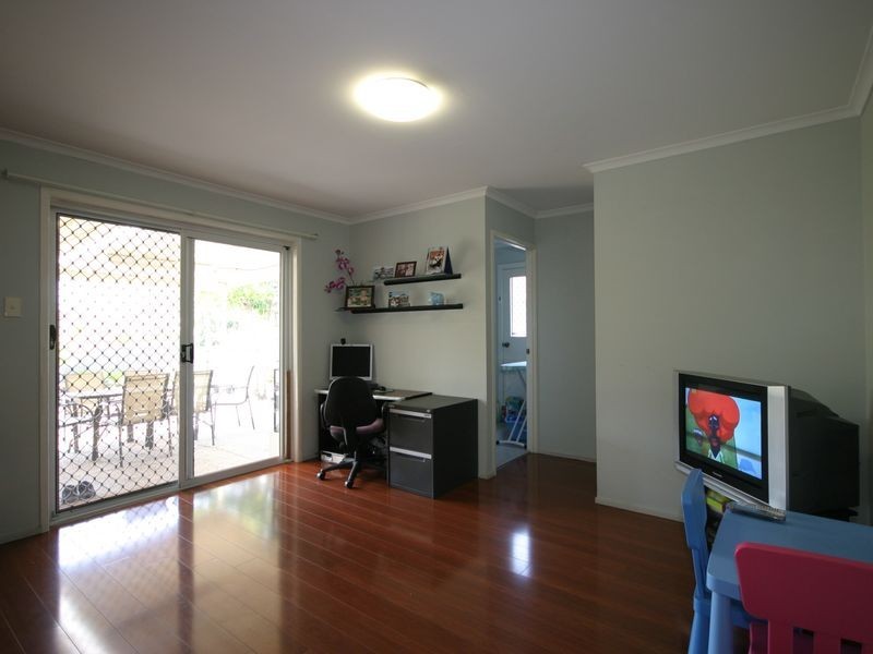 26 Carnation Crescent,, Calamvale QLD 4116