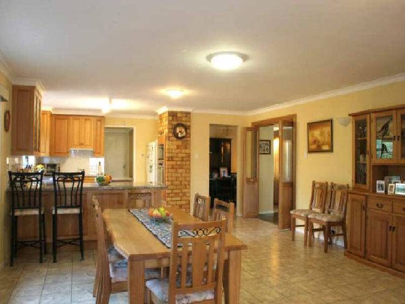 63 Malbon St, Eight Mile Plains QLD 4113