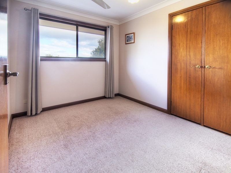 12 Maywood Crescent, Calamvale QLD 4116