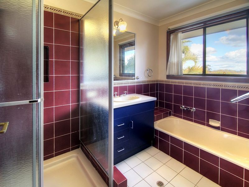 12 Maywood Crescent, Calamvale QLD 4116