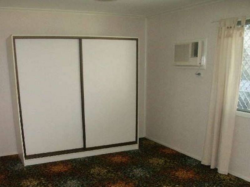 50 Warrigal Road, Runcorn QLD 4113