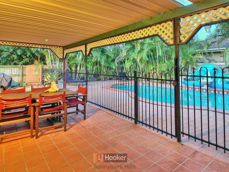 116 Glenfield Street, Parkinson QLD 4115