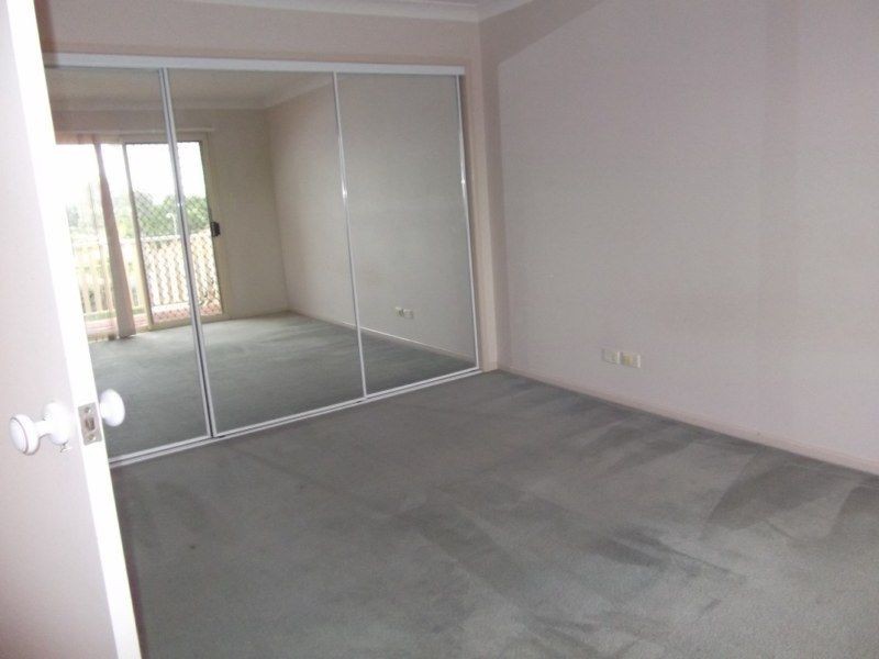 15/2 Corella Place, Runcorn QLD 4113