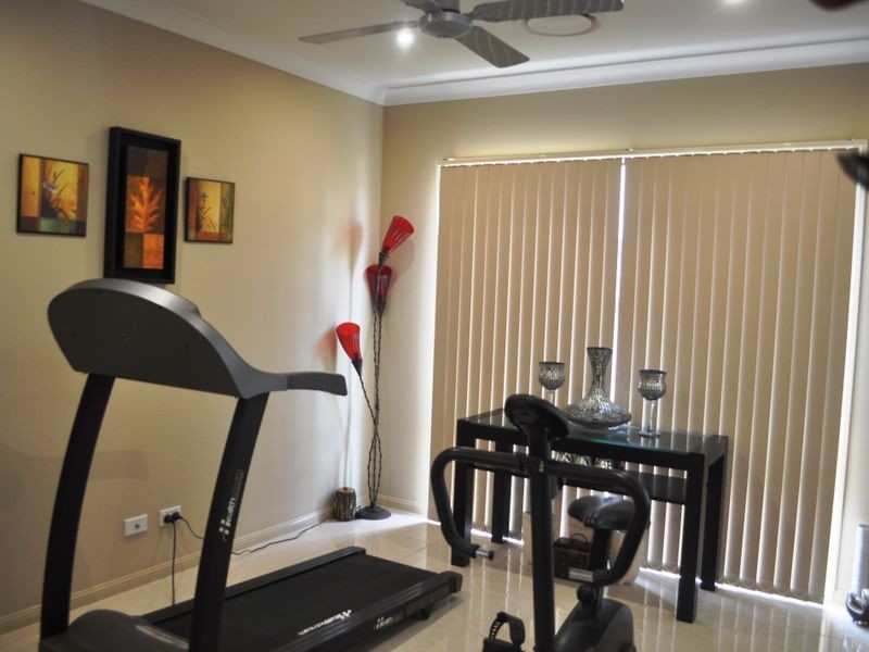 18 Inverness Street, Underwood QLD 4119