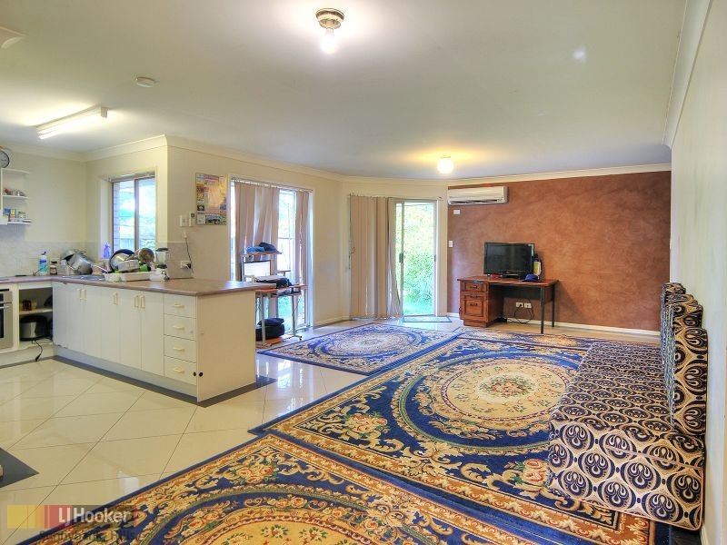 17 Benbek Circuit, Sunnybank Hills QLD 4109