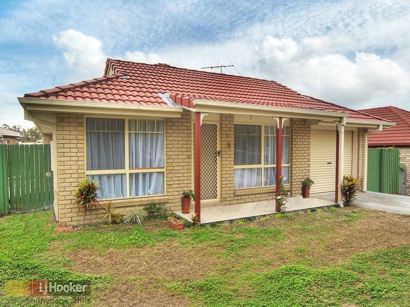 16 Robinson Crescent, Runcorn QLD 4113