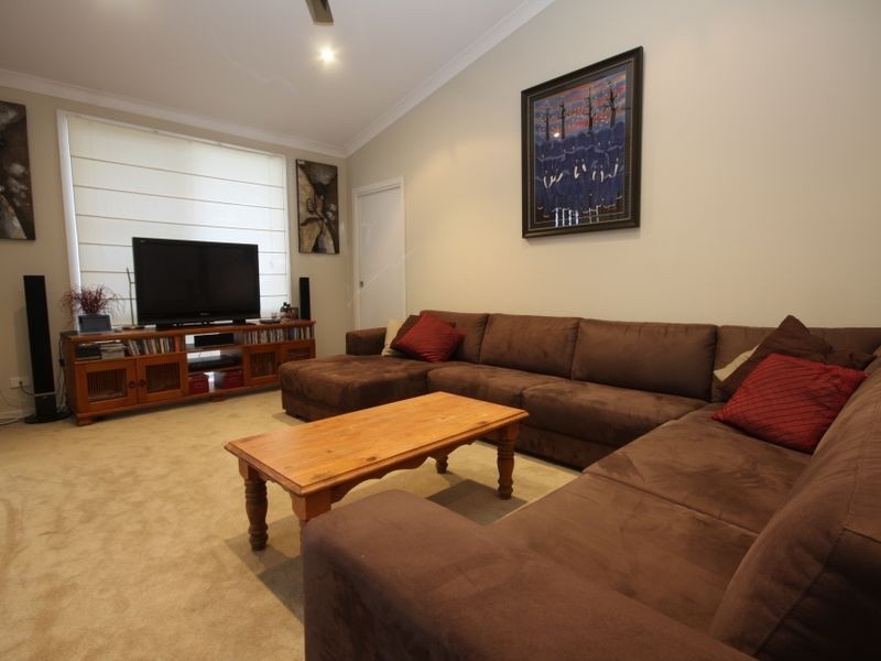 10 Nalbaugh Lane, Parkinson QLD 4115