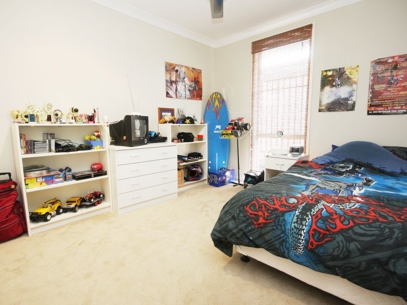 10 Nalbaugh Lane, Parkinson QLD 4115