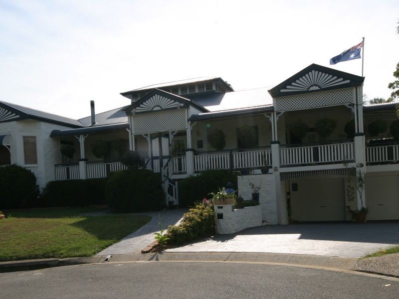 38 Maisie Place, Eight Mile Plains QLD 4113