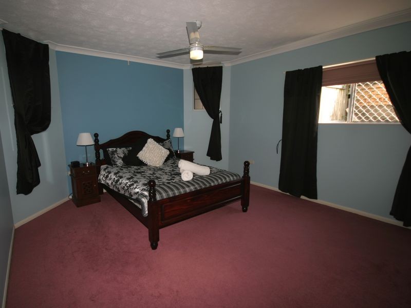 38 Maisie Place, Eight Mile Plains QLD 4113