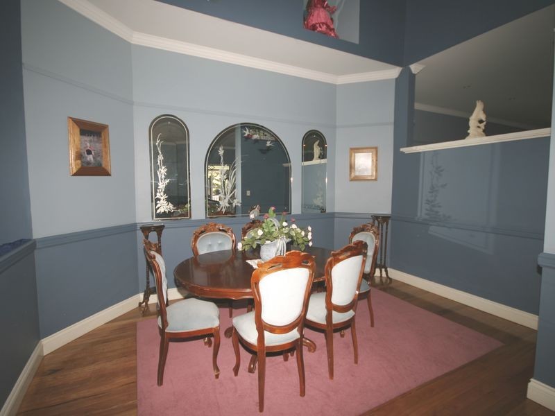 38 Maisie Place, Eight Mile Plains QLD 4113