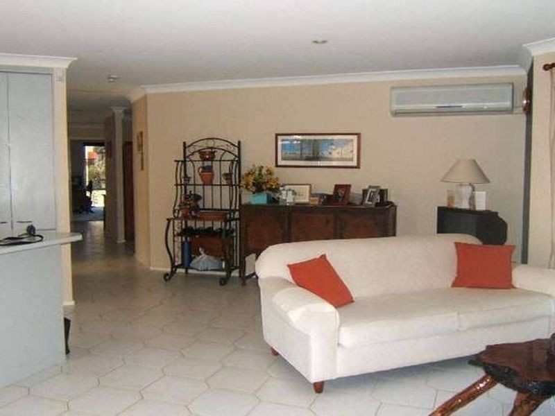 2 Jorgie Close, Eight Mile Plains QLD 4113