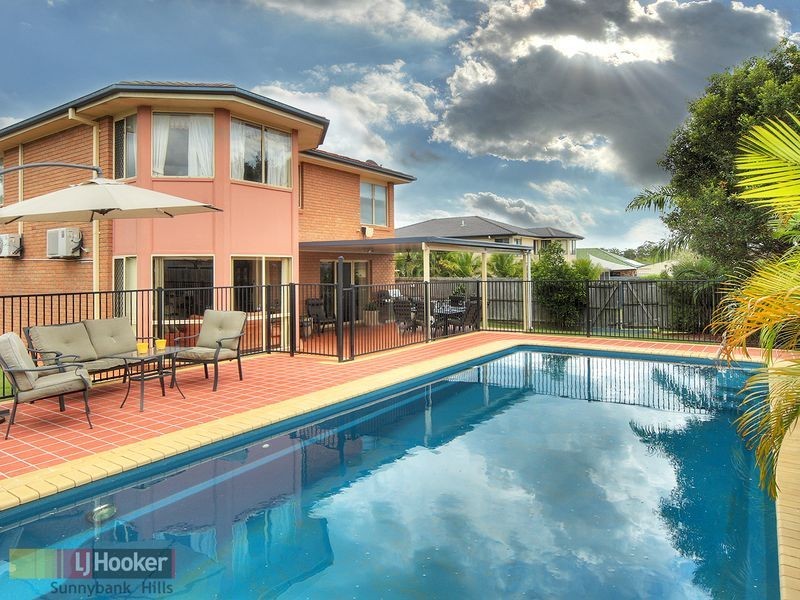 3 Barrington Place, Parkinson QLD 4115