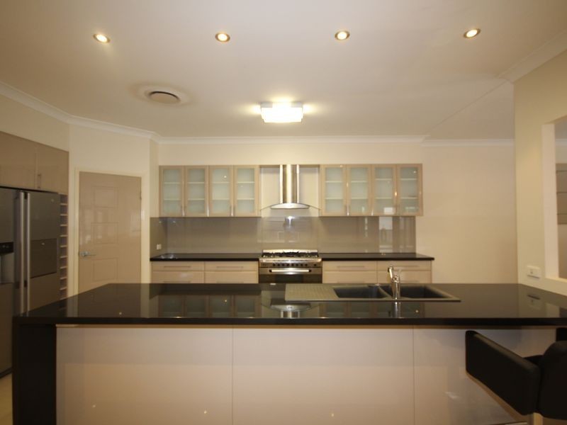 10 Meadowbank, Calamvale QLD 4116
