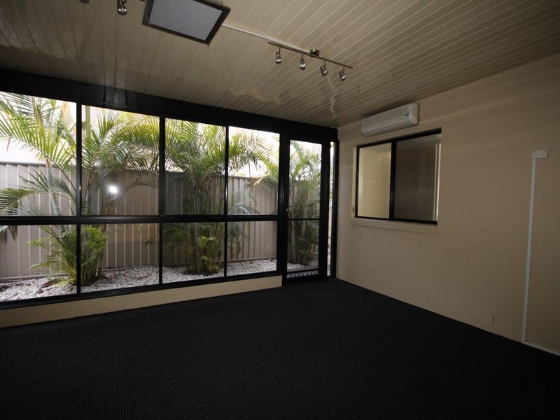 10 Meadowbank, Calamvale QLD 4116