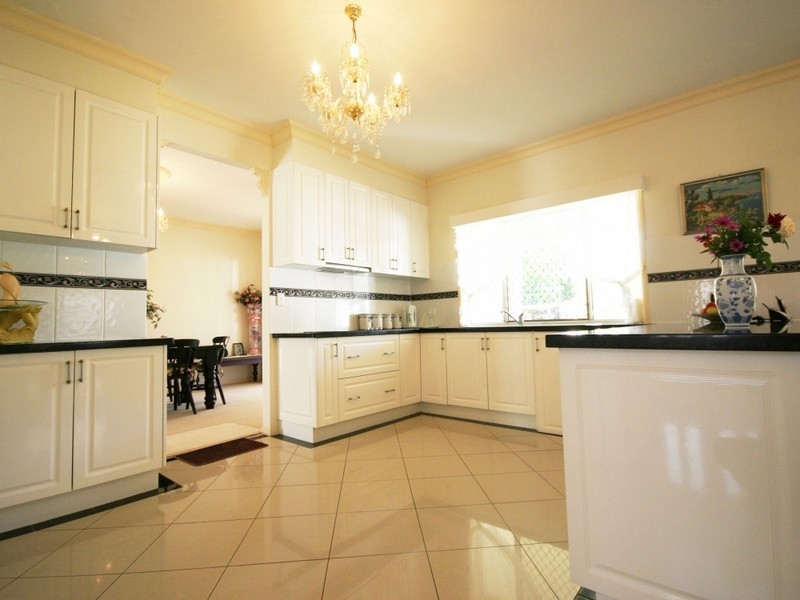 8 Adios Close, Sunnybank Hills QLD 4109