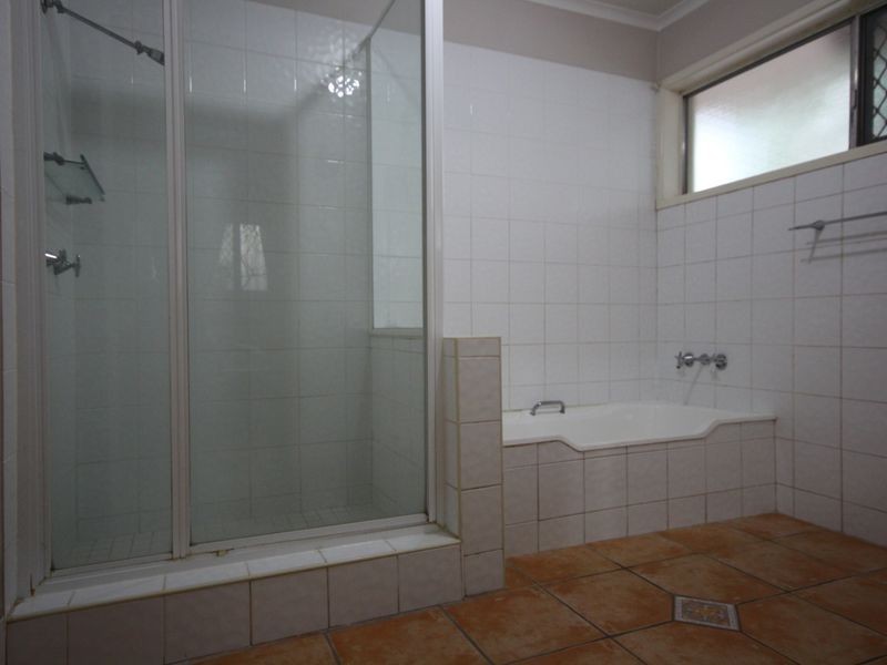 3 Dolphin Street, Macgregor QLD 4109