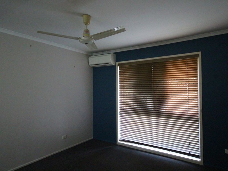 3 Dolphin Street, Macgregor QLD 4109