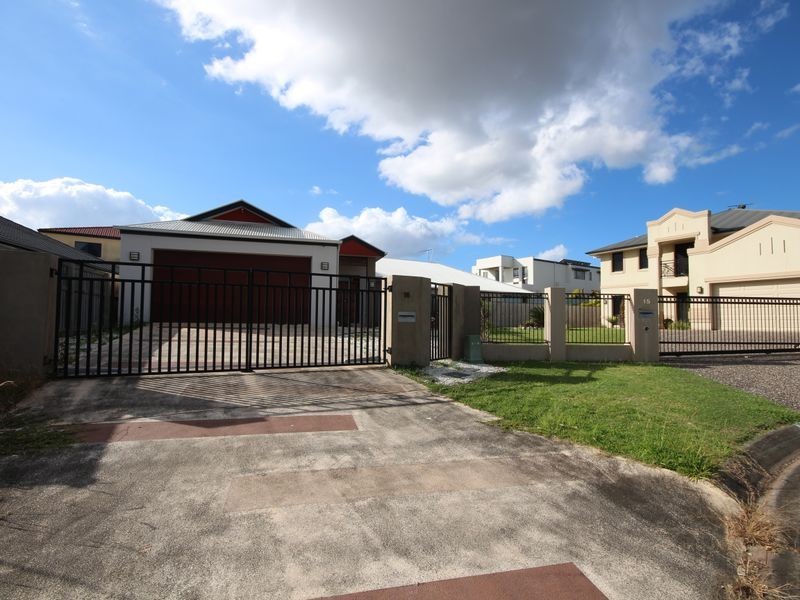 16 Elm Street, Stretton QLD 4116