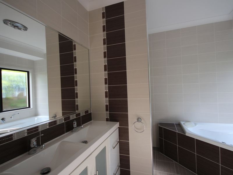 16 Elm Street, Stretton QLD 4116