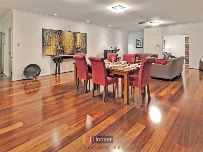 11 Amber Close, Eight Mile Plains QLD 4113