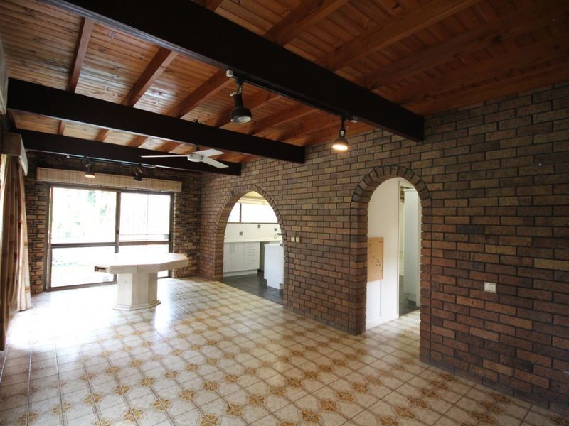 16 Dennistoun Street, Sunnybank Hills QLD 4109