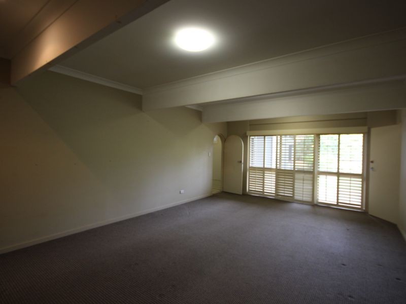 16 Dennistoun Street, Sunnybank Hills QLD 4109