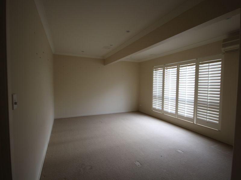 16 Dennistoun Street, Sunnybank Hills QLD 4109