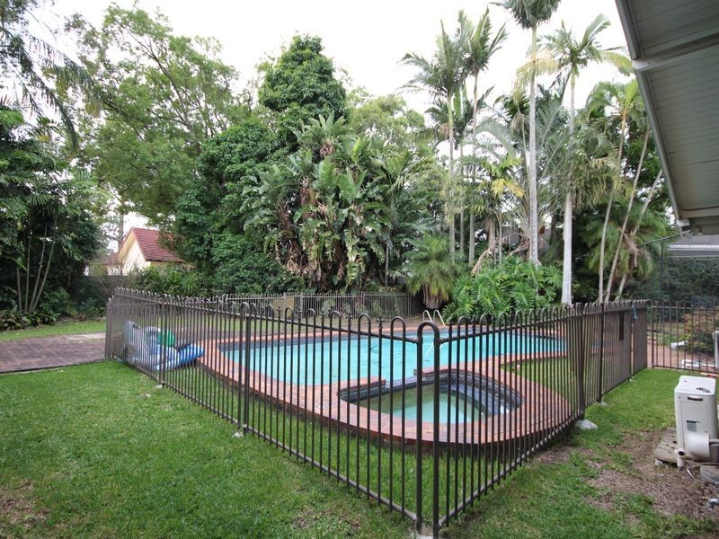 16 Dennistoun Street, Sunnybank Hills QLD 4109